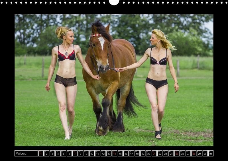 titanen girls wandkalender monatskalender titanen girls wandkalender monatskalender