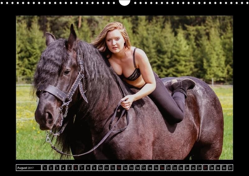titanen girls wandkalender monatskalender titanen girls wandkalender monatskalender