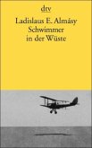 Schwimmer in der Wüste