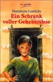 Ein Schrank voller Geheimnisse Ein Schrank voller Geheimnisse