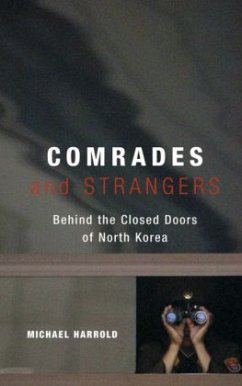 Comrades and Strangers - Harrold, Michael