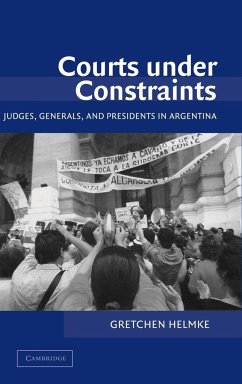 Courts under Constraints - Helmke, Gretchen