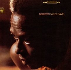 Cover Nefertiti