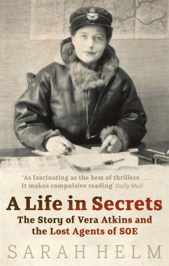 A Life In Secrets - Helm, Sarah