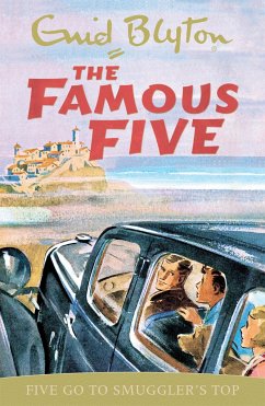 Famous Five: Five Go To Smuggler's Top - Blyton, Enid