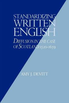 Standardizing Written English - Devitt, Amy J.; Amy J., Devitt