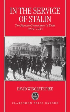 In the Service of Stalin - Pike, David Wingeate