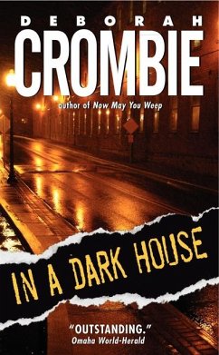 In a Dark House - Crombie, Deborah