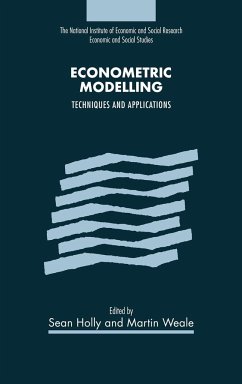 Econometric Modelling - Holly, Sean / Weale, Martin (eds.)