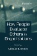 How People Evaluate Others in... - Bild 1