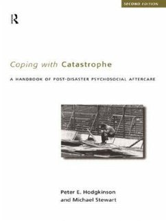 Coping With Catastrophe - Hodgkinson, Peter E; Stewart, Michael