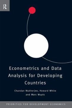 Econometrics and Data Analysis for Developing Countries - Mukherjee, Chandan; White, Howard; Wuyts, Marc