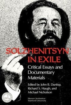Solzhenitsyn in Exile: Critical Essays and Documentary Materials - Freeman, Roger A.