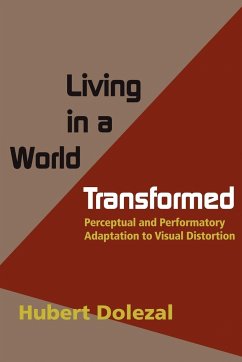Living in a World Transformed - Dolezal, Hubert; Dolezal, Herbert