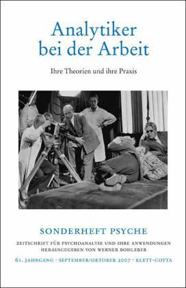 Analytiker bei der Arbeit Analytiker bei der Arbeit