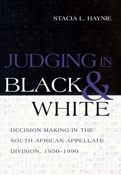 Cover Judging in Black and White