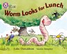 Worm Looks for Lunch - Bild 1