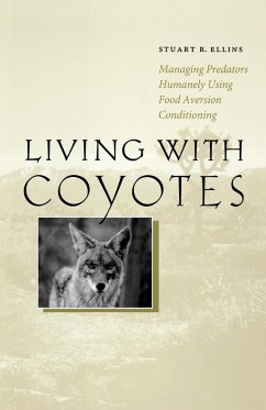 Living with Coyotes - Ellins, Stuart R.