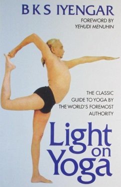 Light on Yoga - Iyengar, B. K. S.