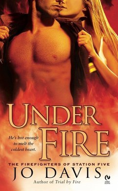 Under Fire - Davis, Jo