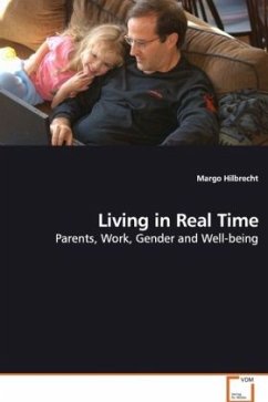 Living in Real Time - Hilbrecht, Margo