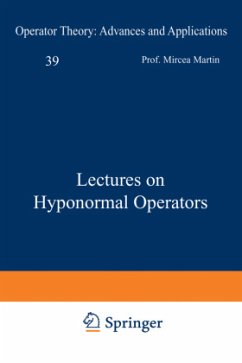 Lectures on Hyponormal Operators - Putinar, Mihai;Martin, Mircea