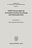DDR-Wissenschaft im Zwiespalt zwischen Forschung und Staatssicherheit.