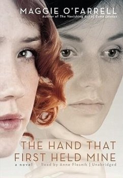 The Hand That First Held Mine - O'Farrell, Maggie