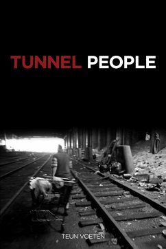 Tunnel People - Voeten, Tuen
