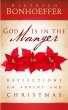 God Is in the Manger - Bild 1