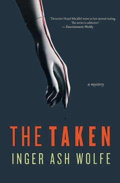 Taken - Wolfe, Inger Ash