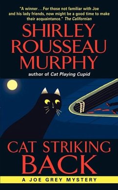 Cat Striking Back - Murphy, Shirley Rousseau