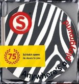 Anywhere's a playground TM: 75 Jahre Schleich®, englischsprachige Ausgabe