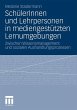 SchülerInnen und Lehrpersonen in... - Bild 1