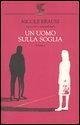 Un uomo sulla soglia