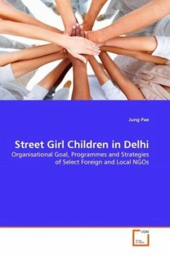 Street Girl Children in Delhi