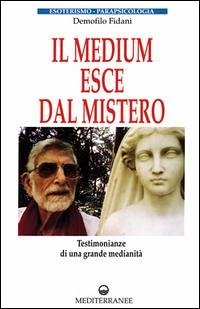 Cover Il medium esce dal mistero