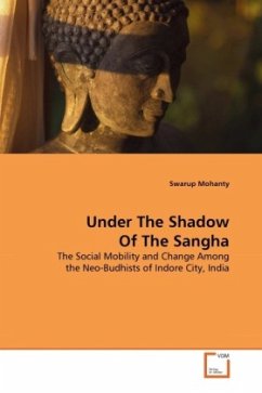 Under The Shadow Of The Sangha - Mohanty, Swarup
