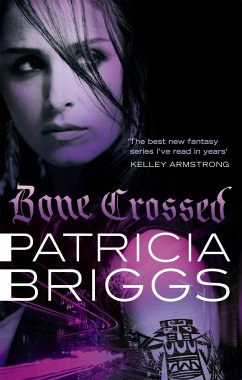 Bone Crossed - Briggs, Patricia