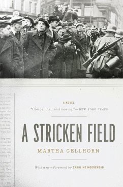 A Stricken Field - Moorehead, Caroline