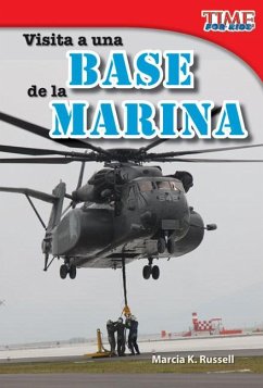 Visita a Una Base de la Marina - Russell, Marcia