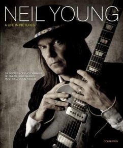 Cover Neil Young: A Life in Pictures