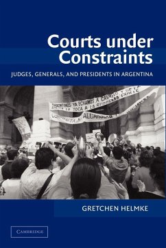 Courts Under Constraints - Helmke, Gretchen