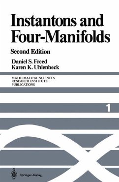 Instantons and Four-Manifolds - Freed, Daniel S.; Uhlenbeck, Karen K.