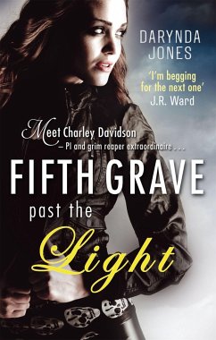 Fifth Grave Past the Light - Jones, Darynda