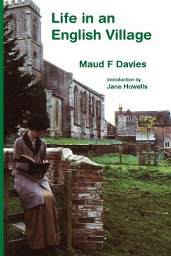 Life in an English Village - Davies, Maud F