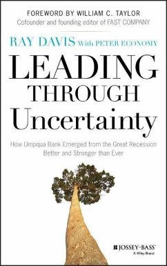 Leading Through Uncertainty - Davis, Raymond P.