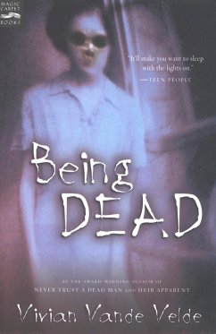 Being Dead (eBook, ePUB) - Velde, Vivian Vande