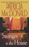 Stranger in the House (eBook, ePUB) Stranger in the House (eBook, ePUB)