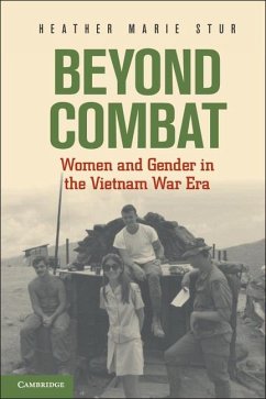 Beyond Combat (eBook, ePUB) - Stur, Heather Marie